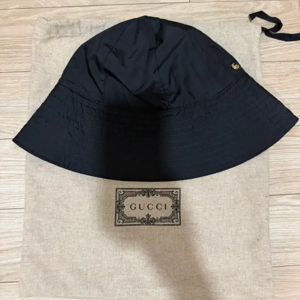 [BUNJANG] Gucci Black GG Logo Bucket Hat / 구찌모자