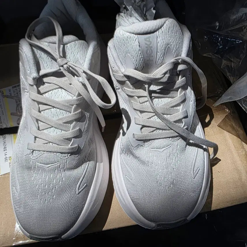 [BUNJANG] Hoka Clifton 10 Running Shoes Light Grey 265 / 호카 클리프튼10 연그레이 265