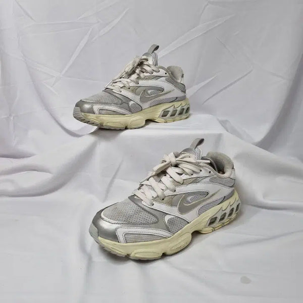 [BUNJANG] DooHa Vintage Nike Zoom Air Fire Sneakers Silver / 두하빈티지 240 나이키 줌 에어 파이어 스니커즈 운동화 실버