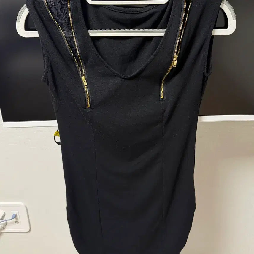 [BUNJANG] Black Zipper Shirring Lace Dress / 블랙 지퍼 셔링 레이스 원피스