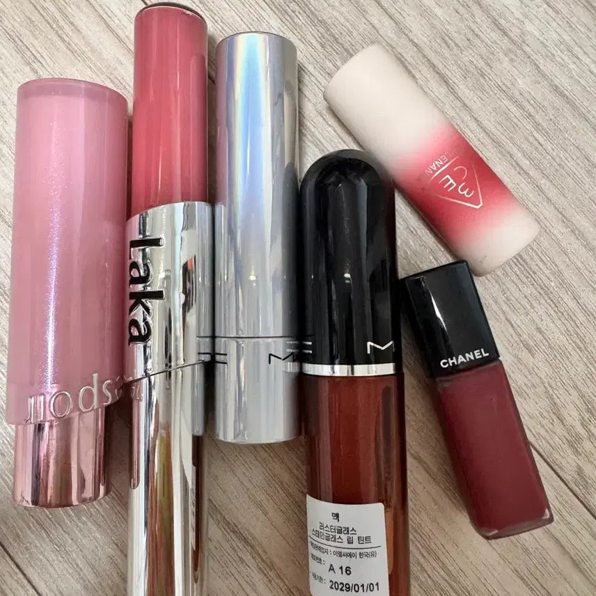 [BUNJANG] MAC, Chanel, Laka Lip Products Bundle / 맥, 샤넬, 라카 립 제품 외 다수