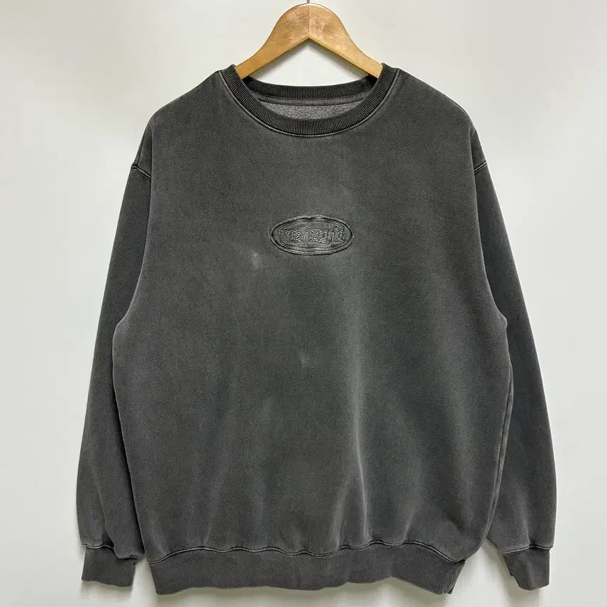 [BUNJANG] Mahagrid Overdyed Sweatshirt Charcoal (Unisex Large) / [남여공용-100]마하그리드 오버다이드 스웨트셔츠