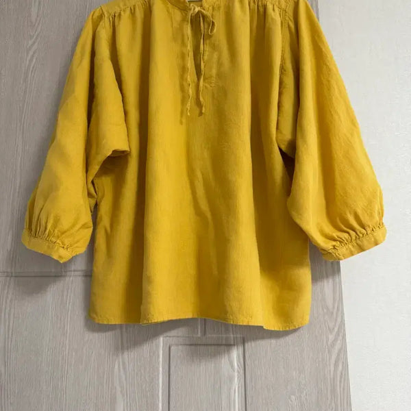 [BUNJANG] Uniqlo Linen Blend Blouse Yellow M / 유니클로 마 혼방 블라우스 M 옐로우