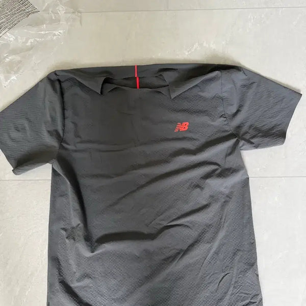 [BUNJANG] New Balance Men RC Ultra Air Short Sleeve T-Shirt - Dark Grey (L) / 뉴발란스 MEN RC Ultra Air 반팔티 L