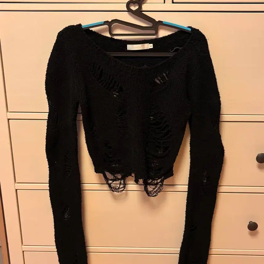 [BUNJANG] 3.3 Field Damage Knit Sweater / 쓰리타임즈 데미지 니트 스웨터