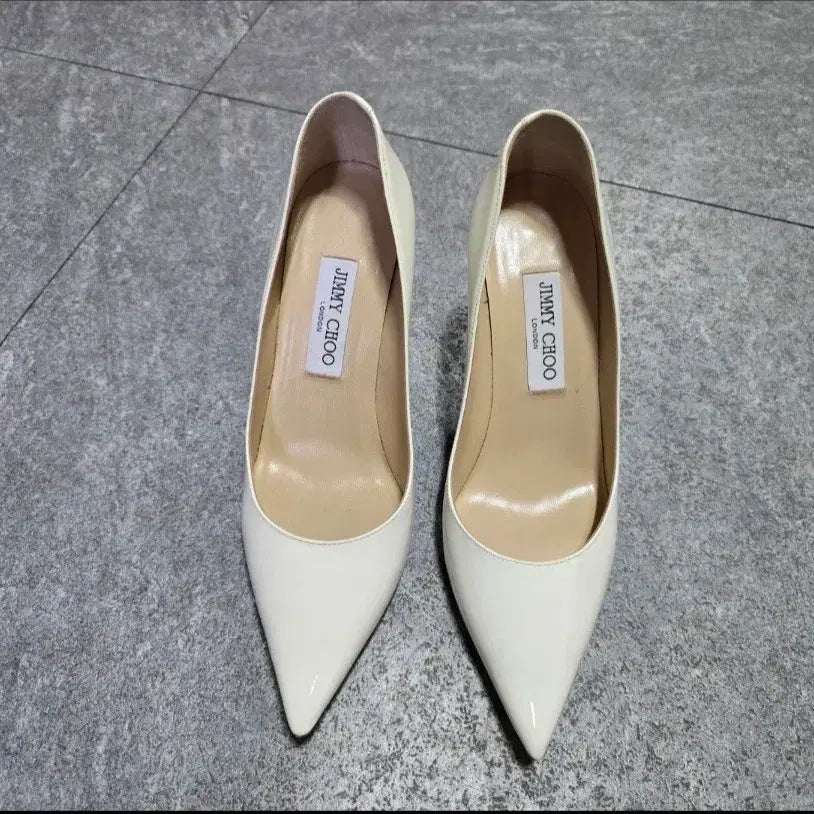 [BUNJANG] Jimmy Choo Patent Leather Heels White Size 38.5 / 지미추 페이던트힐 화이트38 1/2