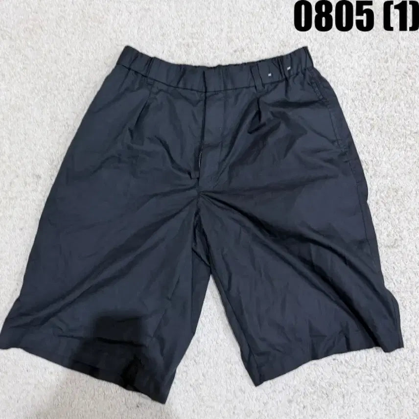 [BUNJANG] Uniqlo Black Wide Banding Shorts / 유니클로 검정색 와이드 밴딩 반바지
