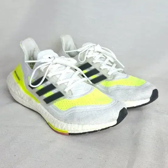 [BUNJANG] Adidas Ultraboost FY0401 Sneakers (230mm) / 230 아디다스 울트라부스트 운동화