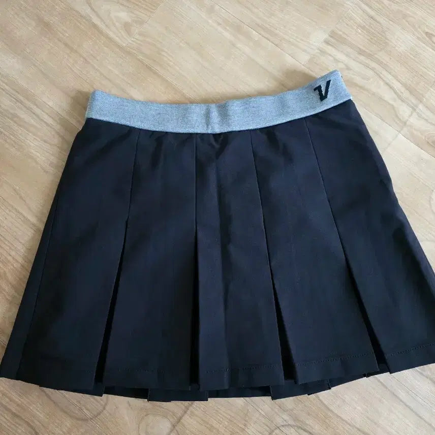 [BUNJANG] Volvik Golf Skirt Black Size 64 / 볼빅 골프스커트 26-27