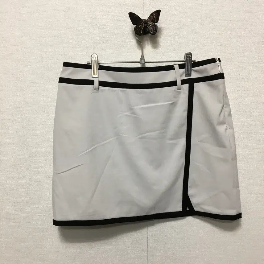 [BUNJANG] W.Angle Golf Skirt Shorts / 와이드앵글 골프 스커트 치마바지