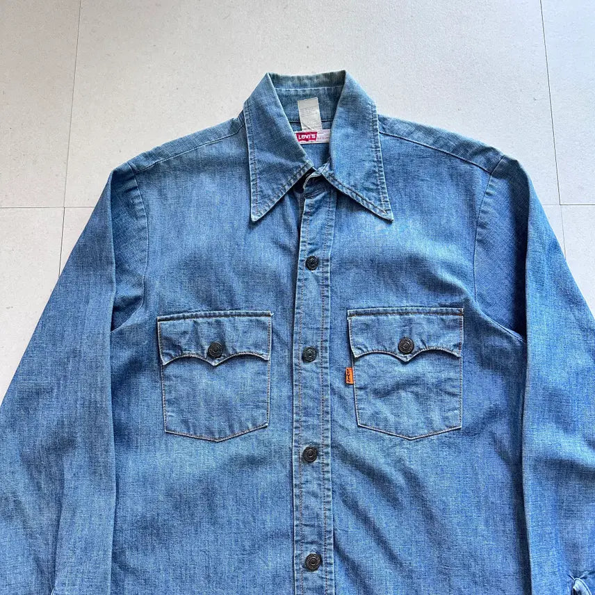 [BUNJANG] Levi's Big E Orange Tab Denim Shirt (M) / 초희귀 70s USA제 리바이스 빅E 오렌지탭 데님셔츠 M