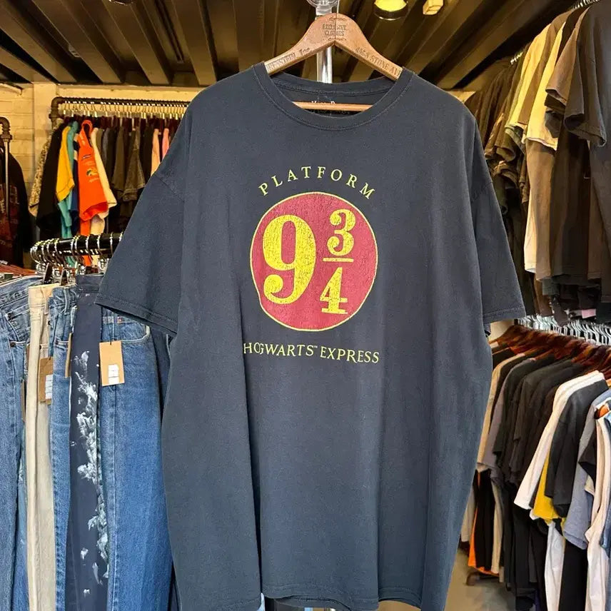 [BUNJANG] Harry Potter Hogwarts Express 9 3/4 Printed T-Shirt / [110]해리포터 호그와트 익스프레스 9 3/4 프린팅 티셔츠