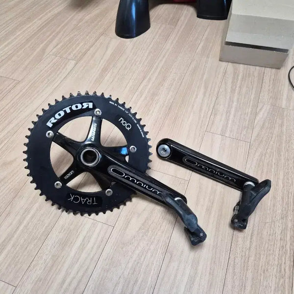 [BUNJANG] Roturn Q Omnium Crankset - Team Edition (Ocean Blue Metallic) / 로터노큐 움니움 크랭크셋 급처 (번치바펄수트75로터노큐t488림룩564디스크휠오발이오션블루메탈블루팀에디션dcc헌터브로스캔디블루스기노젠크랭크위아위스txtsd펄트tk1사발이)