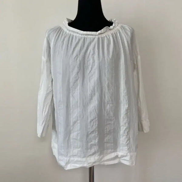 [BUNJANG] White Neck Frill Blouse / 화이트 목프릴 블라우스