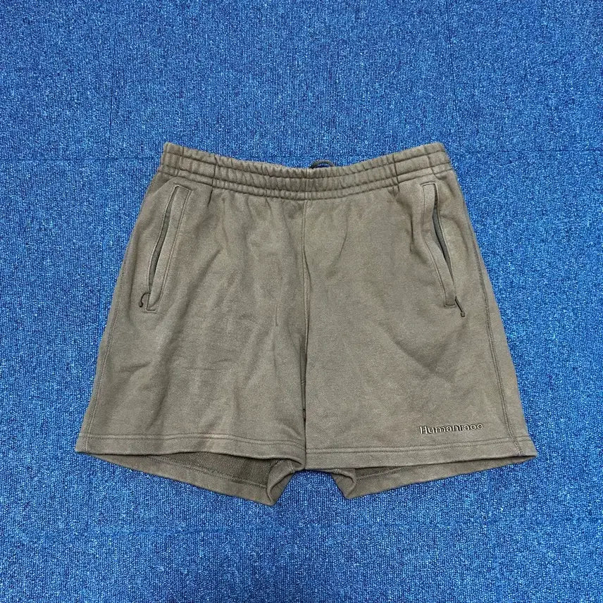 [BUNJANG] Adidas Humanrace Shorts Khaki M / 아디다스 휴먼레이스 반바지 카키 M