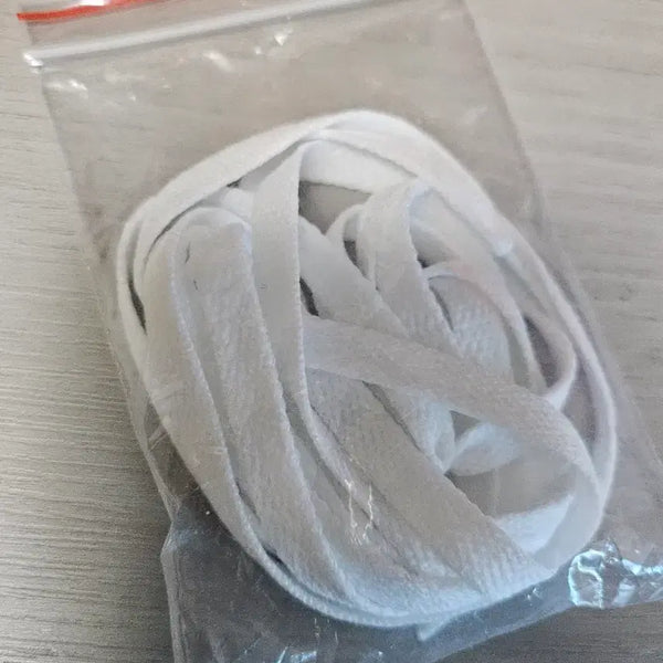[BUNJANG] White Shoelaces (2 pieces) / 신발끈