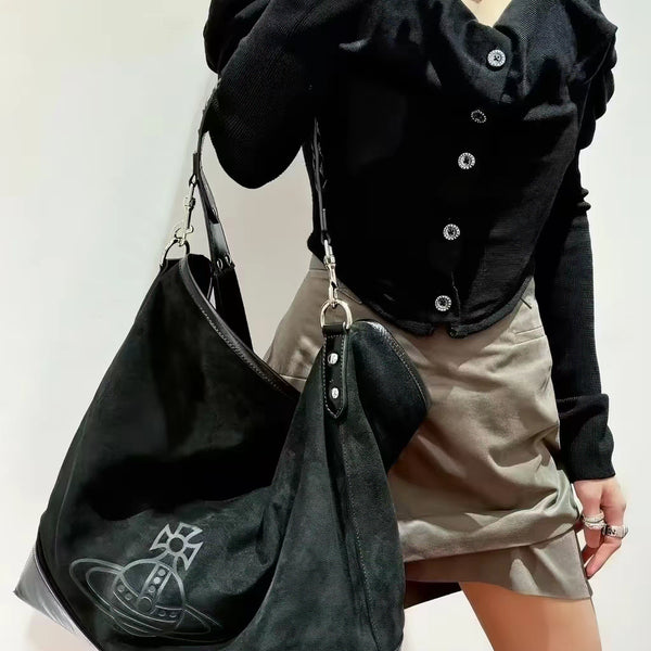 [BUNJANG] Vivienne Westwood Large Capacity Hobo Shoulder Bag / 비비안웨스트우드 대용량 숄더백