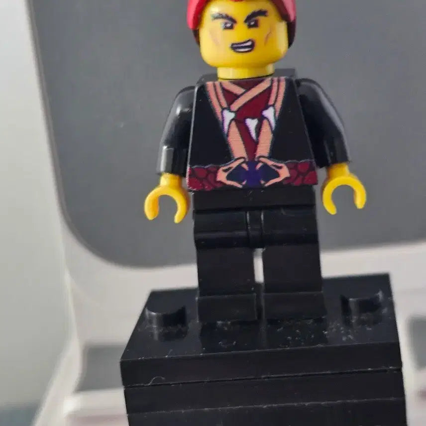 [BUNJANG] LEGO Master Chen Young Version Minifigure / 레고 마스터첸 젊은시절