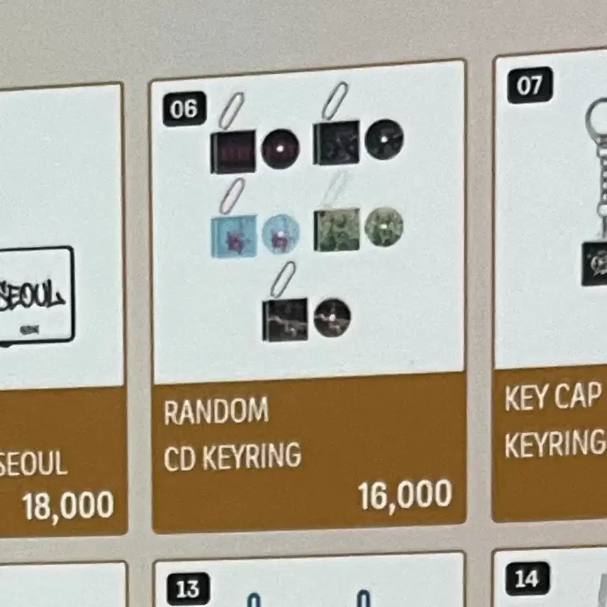 [BUNJANG] Official Higedan Pop-up Exclusive Keychain (Stardust Ver.) - Trade/Exchange / 히게단 팝업 키링 교환 구해용