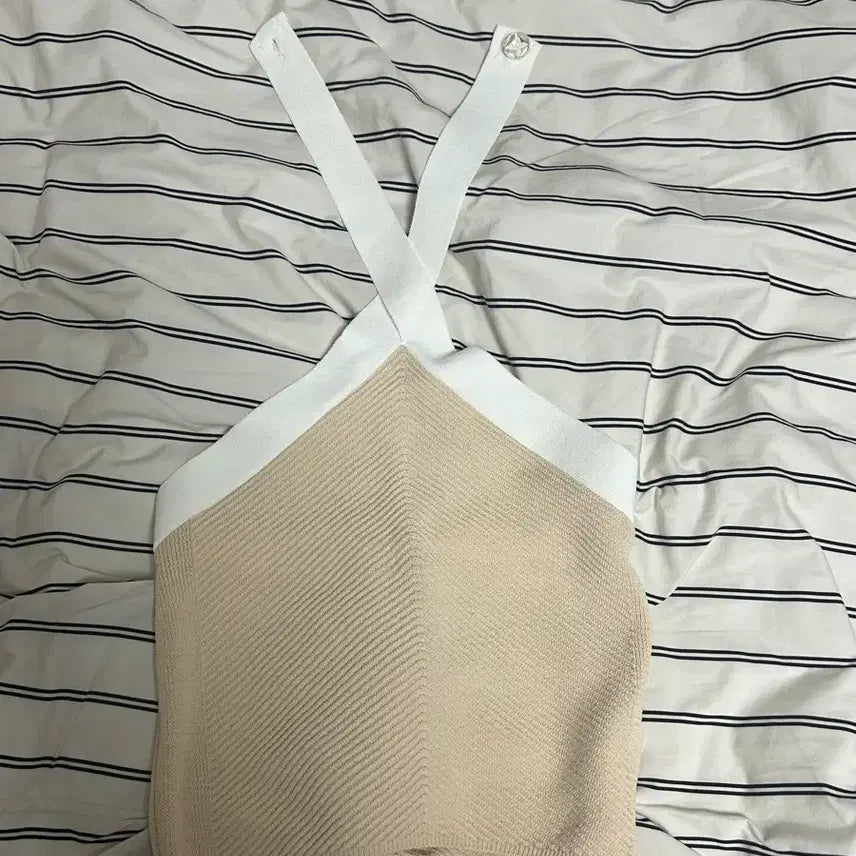 [BUNJANG] SDress Moon Fever Rosé D'or Use Halter Neck Tank Top / 에스드레스 문피버 로제드유 유즈 홀터넥 나시