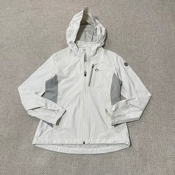 [BUNJANG] Nepa Women's Windbreaker Jacket M (Size 95) / M 네파 여성 등산 바람막이 자켓 N.9683