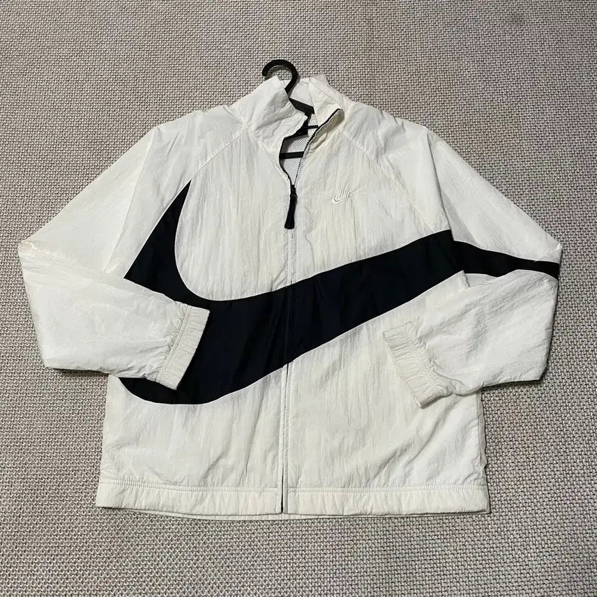 [BUNJANG] Nike Big Swoosh Windbreaker Jacket L / L 나이키 빅스우시 바람막이 자켓 B.7466