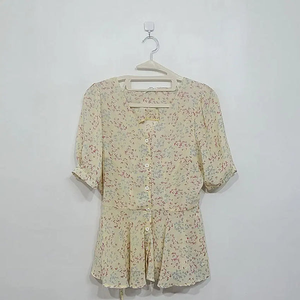 [BUNJANG] Lirily & Co. Women's Short Sleeve Shirt Size 1 / ~2 리리앤코/여성용/반팔셔츠/1사이즈/나608