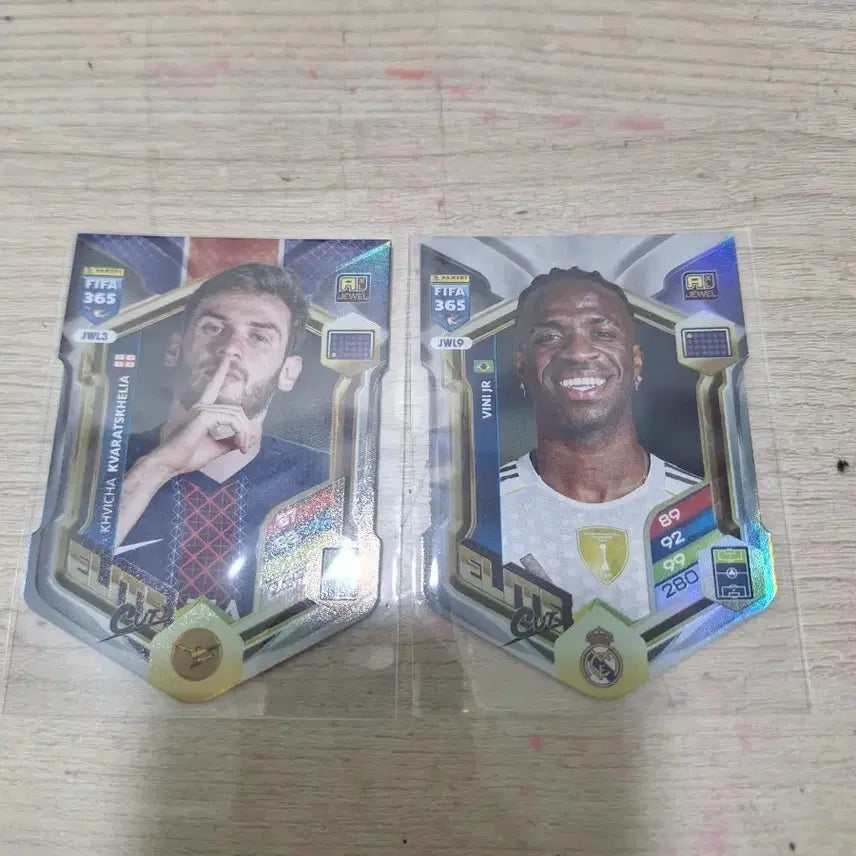 [BUNJANG] Panini Soccer Card Vinicius Khvicha Kvaratskhelia Elite Card / 파니니 축구카드 비니시우스 크바라츠헬리아 엘리트 카드