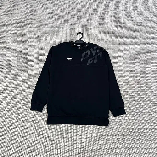 [BUNJANG] Dynafit Round Sweatshirt (Size S) / S 다이나핏 라운드 맨투맨 N.5439