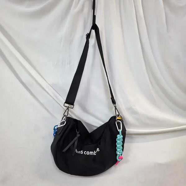 [BUNJANG] MDDAS Women's Crescent Travel Crossbody Bag - Black / mddas여성 반달여행용크로스백 블랙