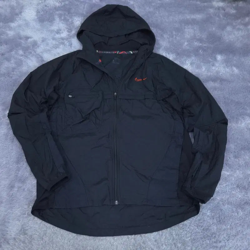 [BUNJANG] Nike Windbreaker Jacket Size 100 / 100 나이키 바람막이  | 0729A04