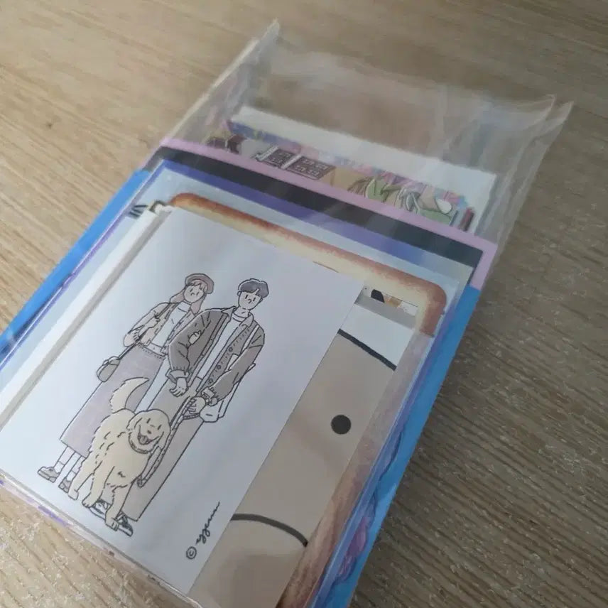 [BUNJANG] Signed Postcard & Memo Pad Bundle / 적어도 45장 이상) 서일페 싸인 엽서 영화 굿즈 다꾸 떡메 브레드 메모지