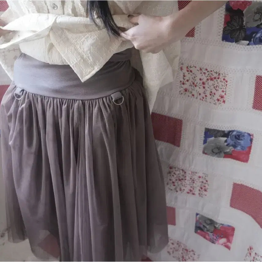 [BUNJANG] In N Yang In Harmony Tulle Skirt Taupe / 인앤양인하모니 튈 스커트 타우프
