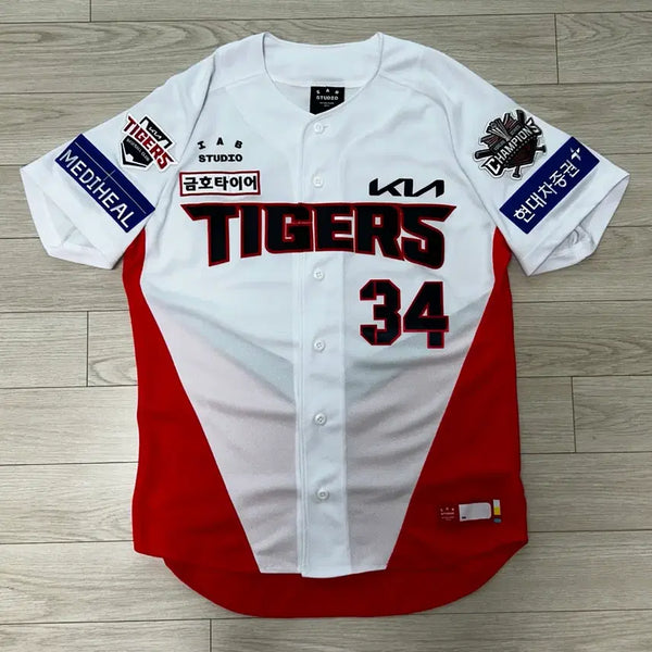 [BUNJANG] Kia Tigers Choi Hyung-woo Authentic Jersey with Heat Pressing L / 어센틱 기아타이거즈 최형우 열마킹 L