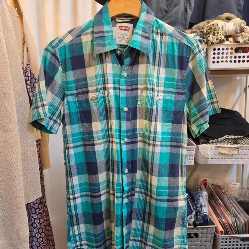 [BUNJANG] Levi's Plaid Short Sleeve Shirt Green (S) / 리바이스 체크 반팔셔츠(S)
