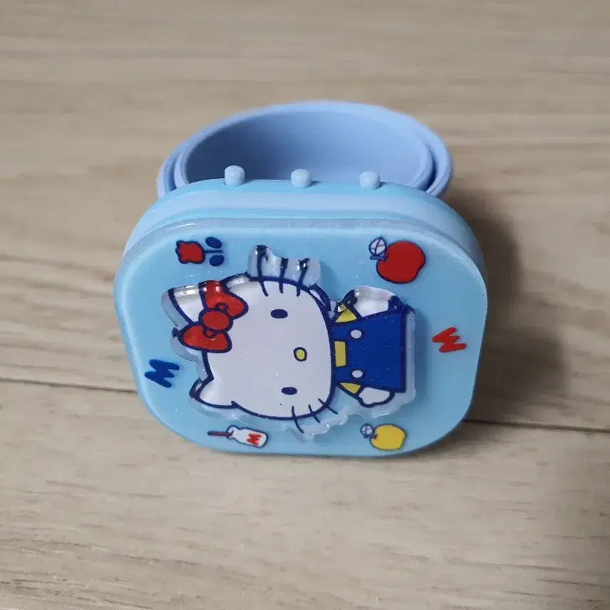 [BUNJANG] Sanrio Hello Kitty Digital Wristwatch / 산리오 헬로키티 디지털 손목시계