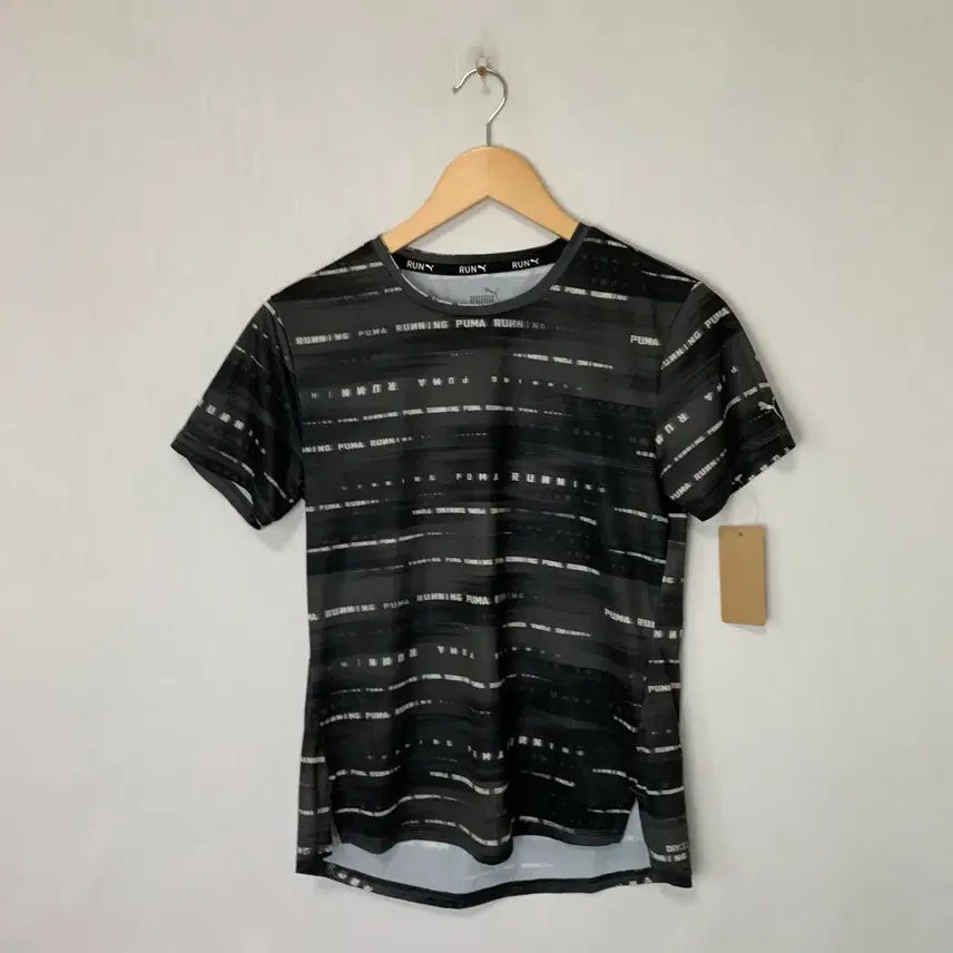 [BUNJANG] Puma Women's Slim Fit Functional Short Sleeve T-shirt with Printing / PUMA 푸마 기능성 슬림 반팔티 여성 풀오버 프린팅 S 트레이닝복