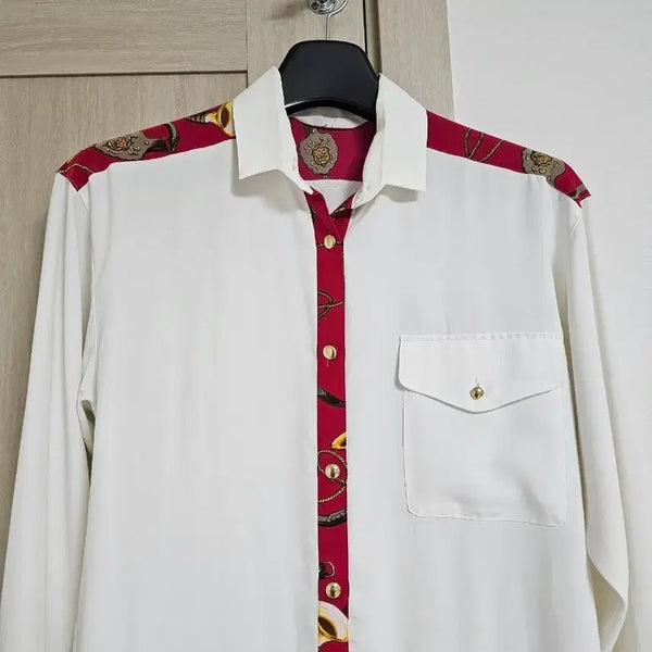 [BUNJANG] Gold Button Blouse Shirt / 금장 블라우스 셔츠