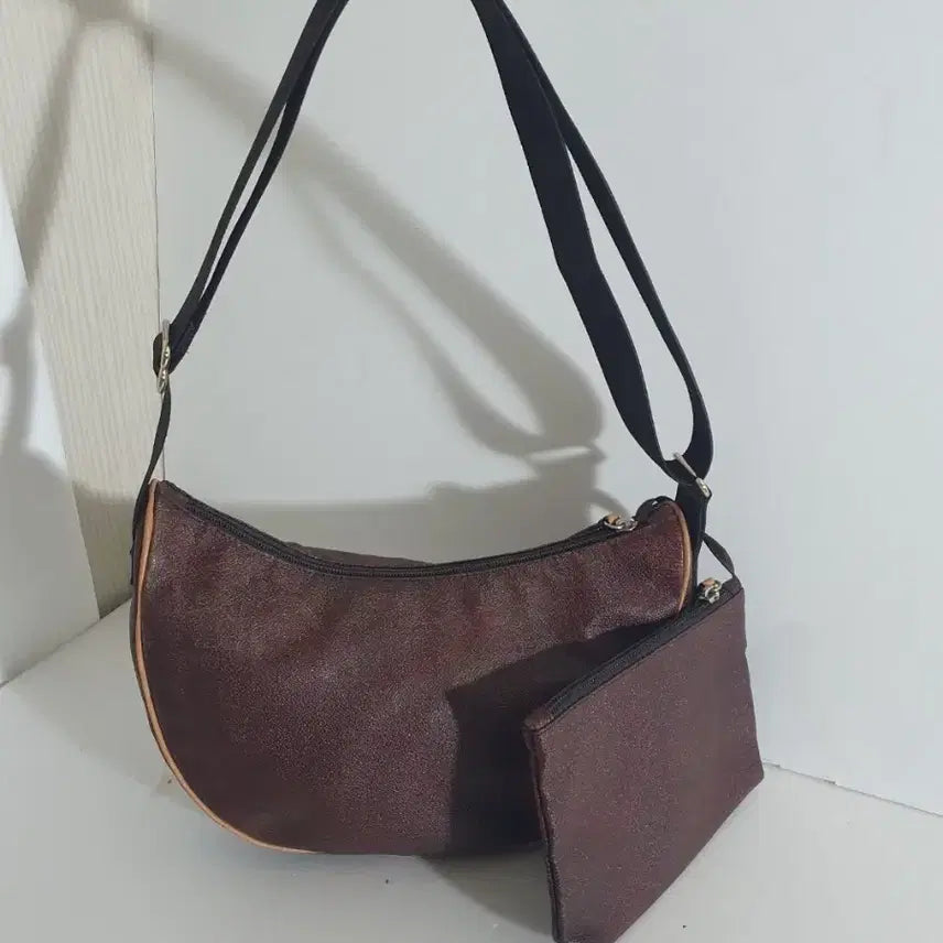 [BUNJANG] Etro Crossbody Bag with Mini Pouch / 정품 ㅡ에트로 ㅡ크로스백 ㅡ미니파우치 포함