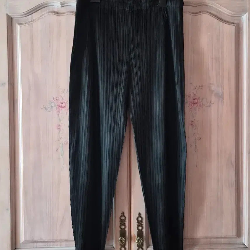 [BUNJANG] Pleated Pants Black / 플리츠 팬츠 블랙