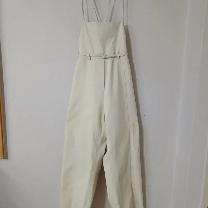 [BUNJANG] Lucky Chouette Beige Jumpsuit Size 36 / 럭키슈에뜨 점프슈트 36싸이즈