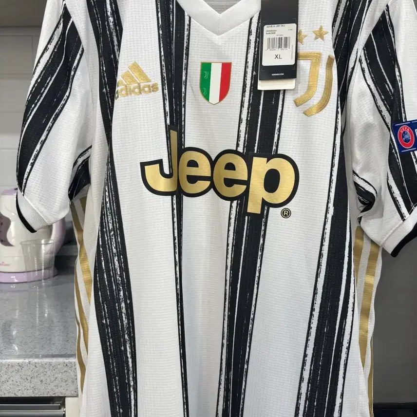 [BUNJANG] 20-21 Juventus Home Champions League Morata Jersey XL / 20-21 유벤투스 홈 챔스 모라타 유니폼