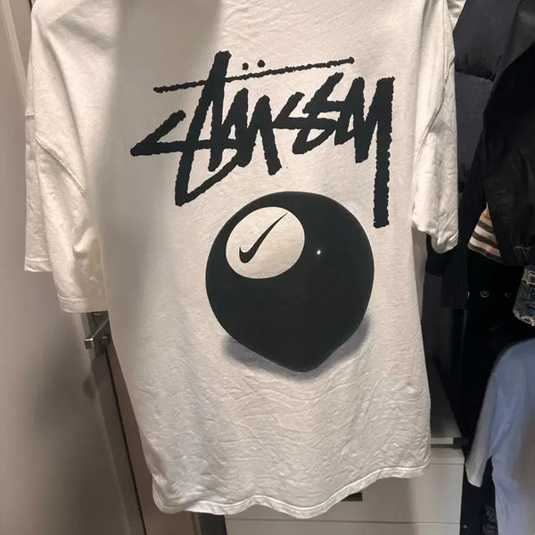 [BUNJANG] Nike x Stüssy 8 Ball T-Shirt XL / 나이키 스투시 8볼 티셔츠 XL