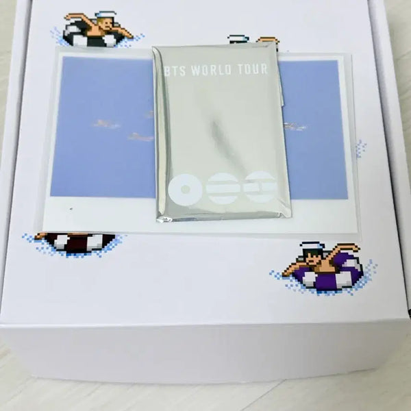 [BUNJANG] BTS Busan Arirang Gift Sealed Photocard, Postcard, and Towel Set / 방탄 부산 아리랑 기프트 미개봉 포카 및 엽서, 타월
