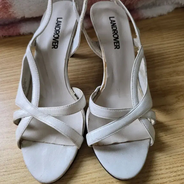 [BUNJANG] Land Rover Women's Sandals White / (중고) 여성 샌들