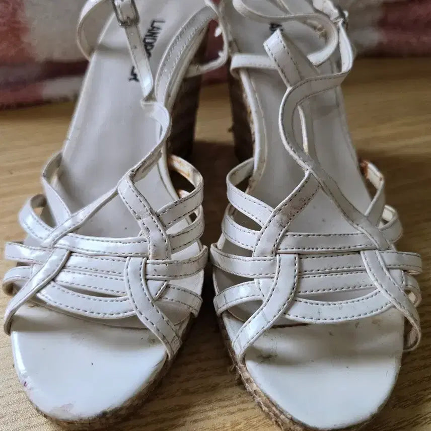 [BUNJANG] Women's White Heeled Sandals / (중고) 여성 샌들 힐