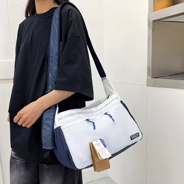 [BUNJANG] Patagonia Black Shoulder Crossbody Bag (White/Navy) / 파타고니아 블랙 숄더 크로스백(새상품,화이트)