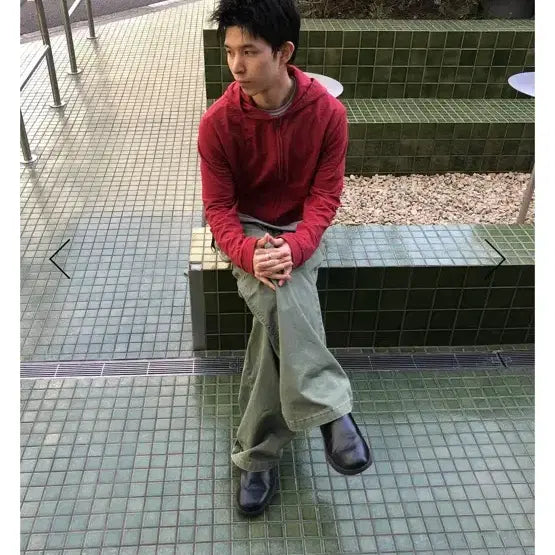 [BUNJANG] Riiri Cita Slim Hoodie Zip-Up Red / 리이리 cita slim hoodie zipup [red]