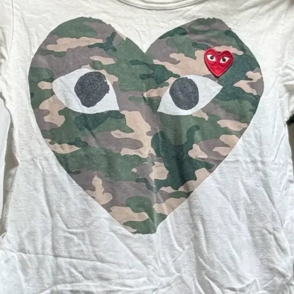 [BUNJANG] Comme des Garçons Camo Heart T-Shirt White / 꼼데가르송 카모하트 반팔티 화이트