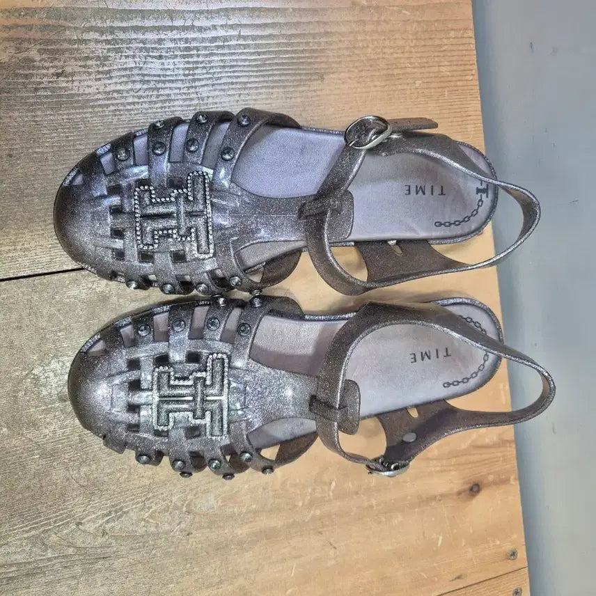 [BUNJANG] TIME Glitter Jelly Sandals Silver / 타임 젤리 슈즈 실버 글리터 샌들